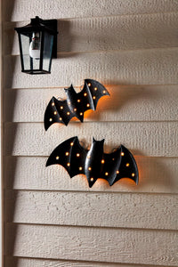 Light-Up Bat Décor