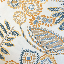 Load image into Gallery viewer, Simply Noelle Bold Bloom Wrap