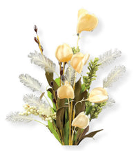 Load image into Gallery viewer, RECYCLE (22): Coffee and Cream - Medium Bouquet (3)