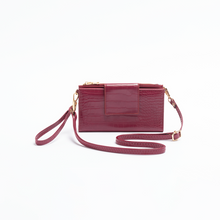 Load image into Gallery viewer, Faux Croc Wallet Wristlet - Black