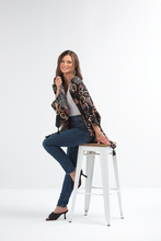 Load image into Gallery viewer, Simply Noelle Bold Bloom Wrap